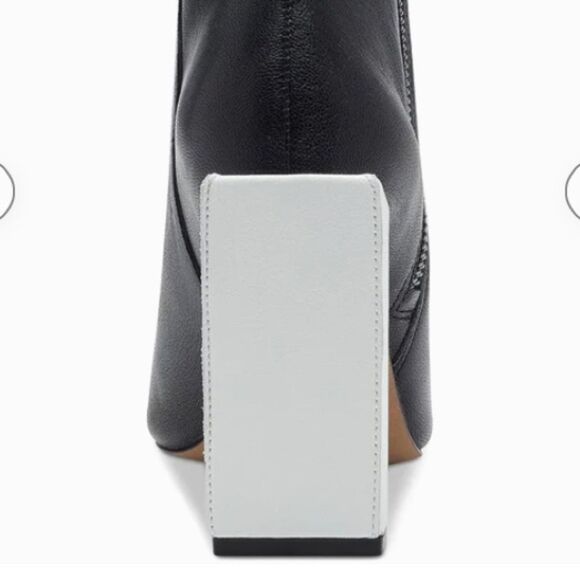 Jessica Simpson Womens Timea Zipper Heels Ankle Boots8.5 Medium Black& white - Picture 5 of 5